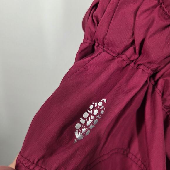 Free People Movement M Noiseless Back Trek Shorts Romper Athletic Maroon Outdoor - Picture 5 of 7